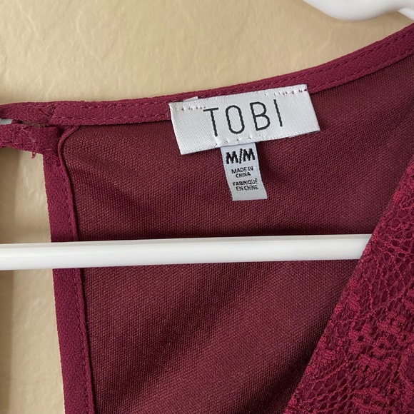 Tobi Longsleeve Romper - Picture 2 of 4
